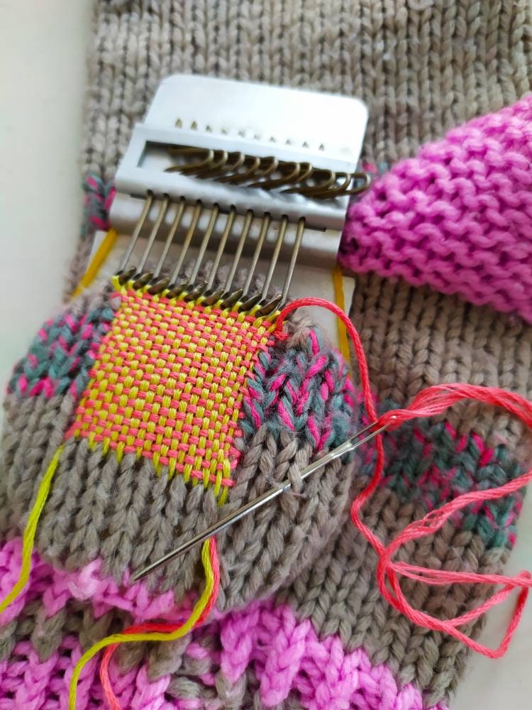 Speedweve for repairing and design clothes 10 hooks