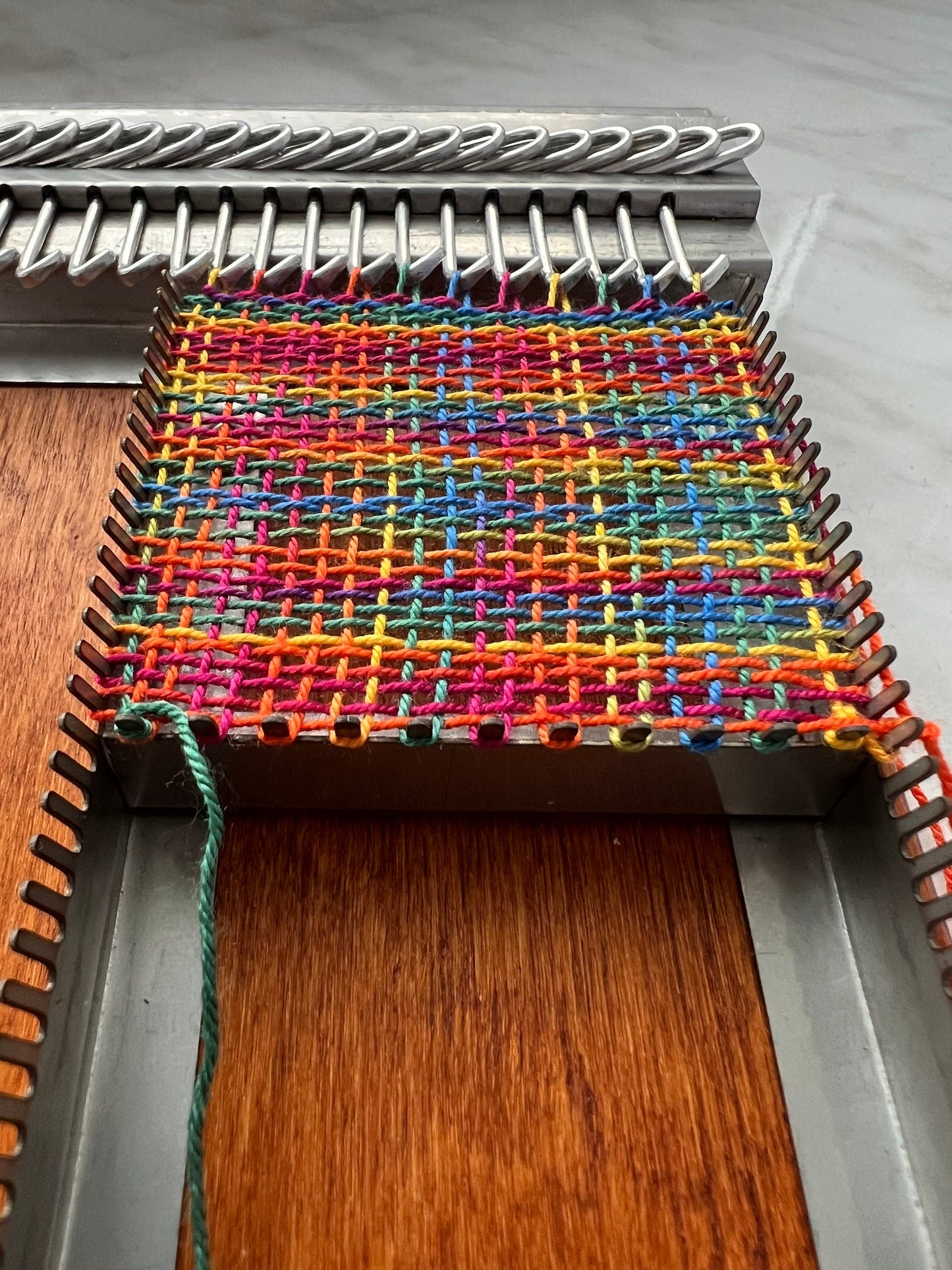 Weaving loom, Lightning weaver in wooden box